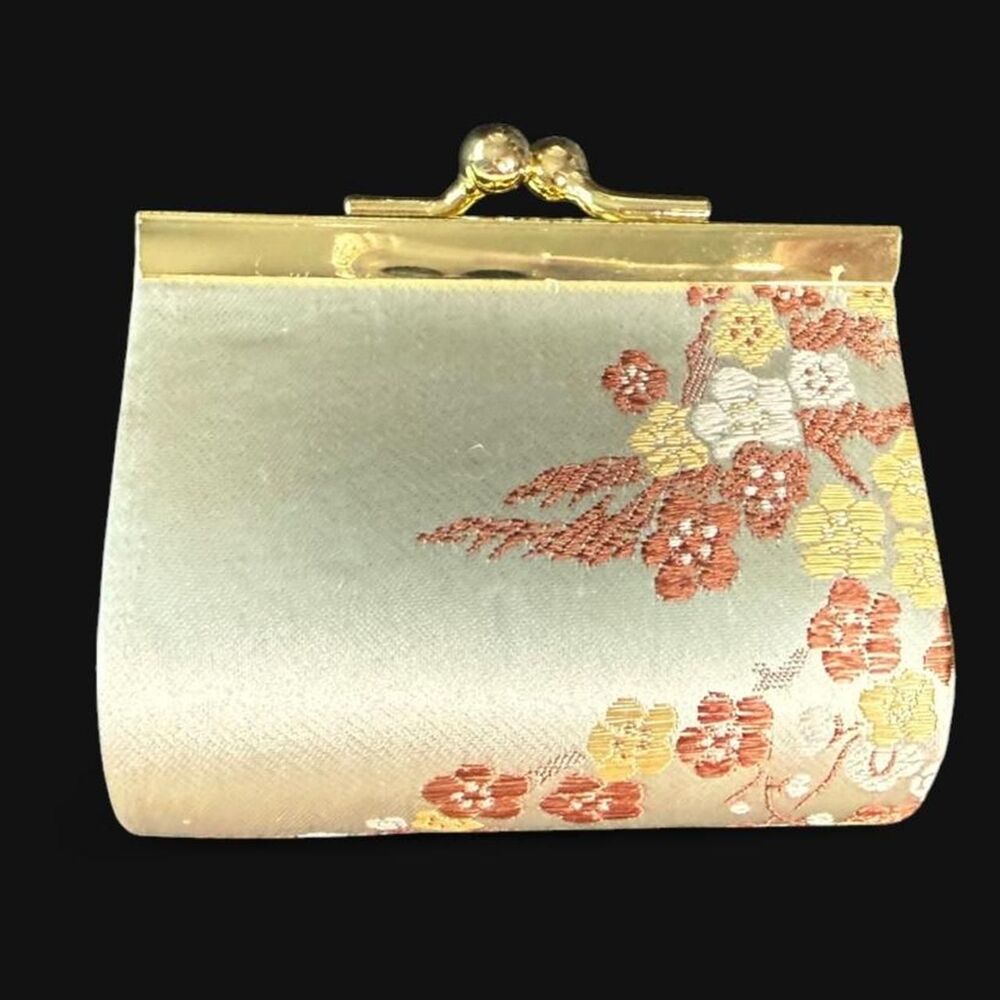 VTG Chinese Coin Purse Red Velvet Floral Silk Embroidery Gold Hardware NEW - Picture 1 of 4